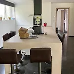 Le Beau Petit Bosquet Hébergement de vacances *
