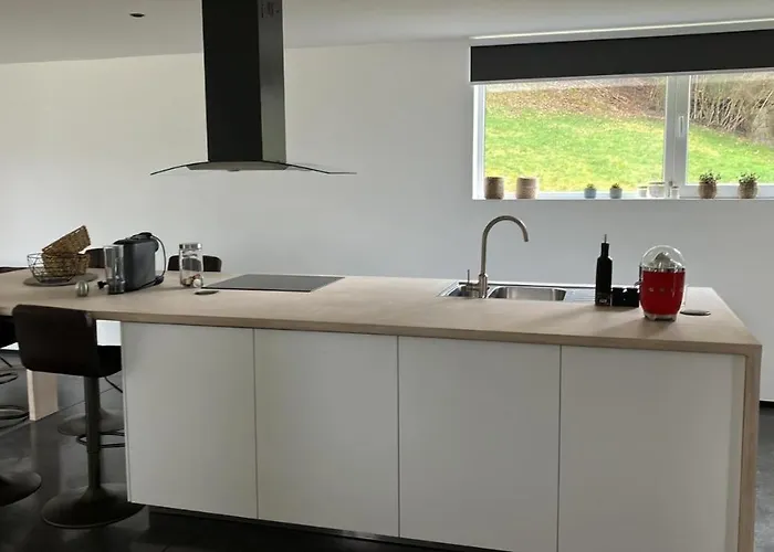 Le Beau Petit Bosquet * Hotton