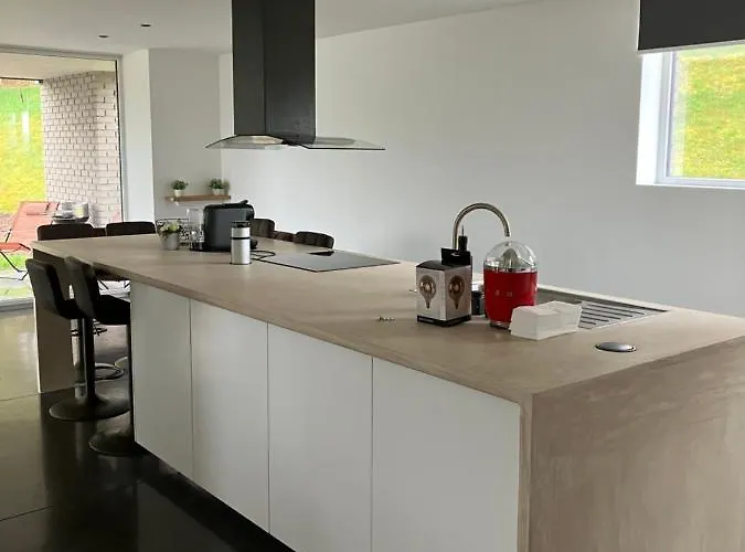 Le Beau Petit Bosquet * Hotton