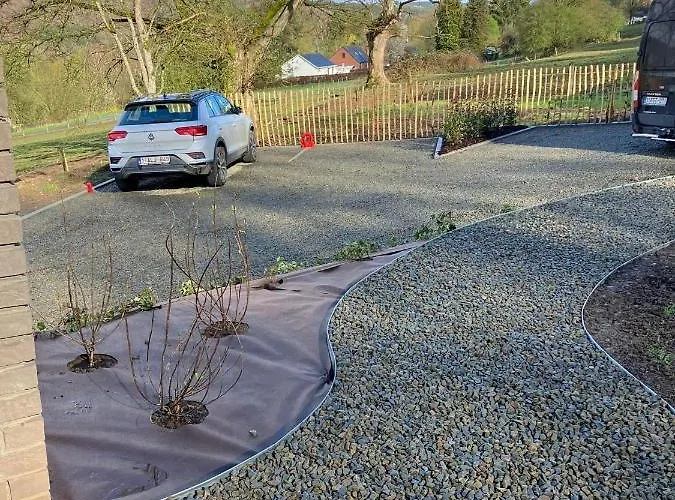 Le Beau Petit Bosquet Hotton